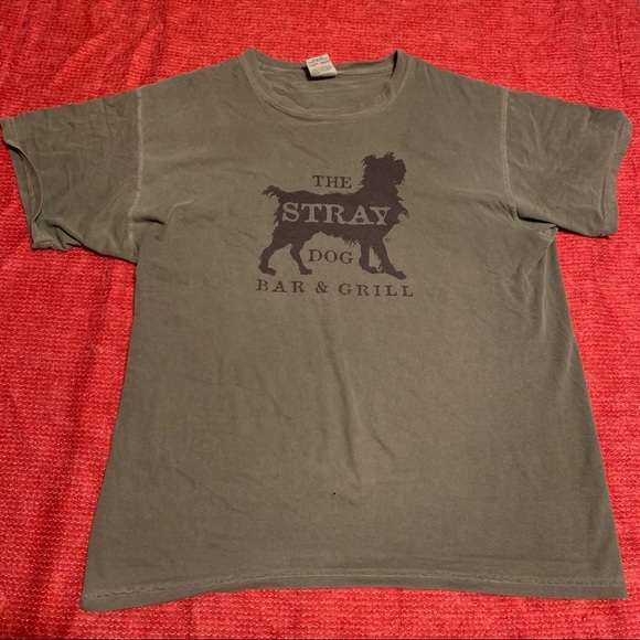 Comfort Colors Other - Stray dog t-shirt